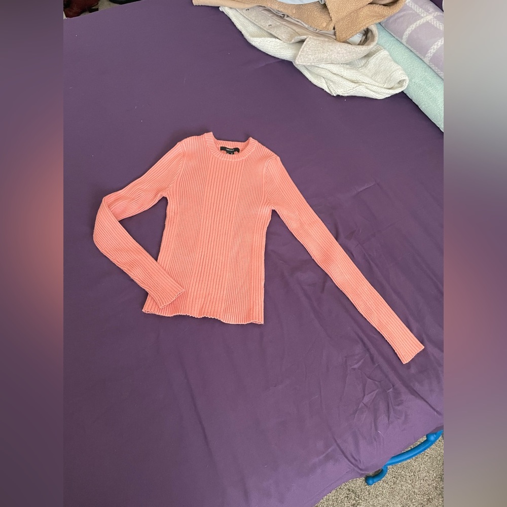 EUC 💕 | Forever 21 Fitted Crew Neck Sweater